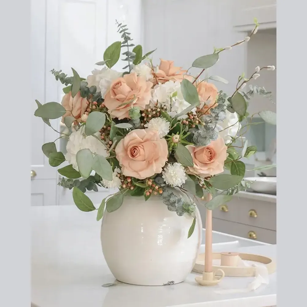 Bouquet durazno en jarrón